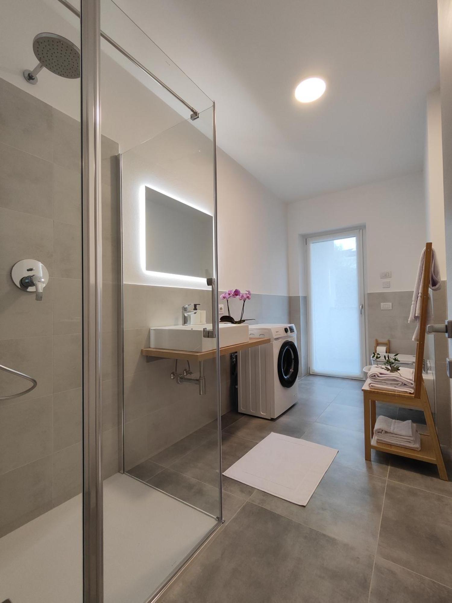 Oasi Degli Ulivi Apartment ริวาเดลการ์ดา ภายนอก รูปภาพ